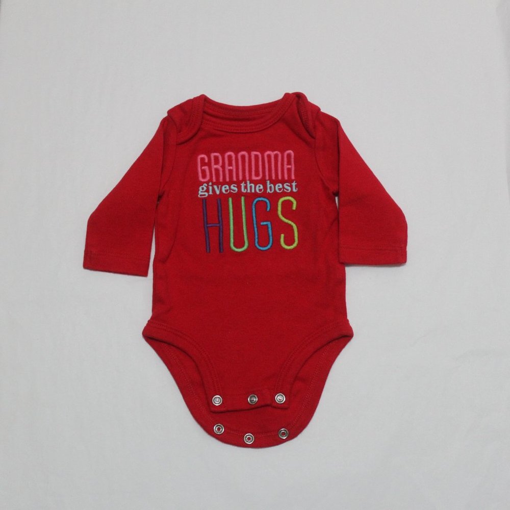 Carters NB Red Long Sleeve Bodysuit Embroidered Grandma Gives The Best Hugs